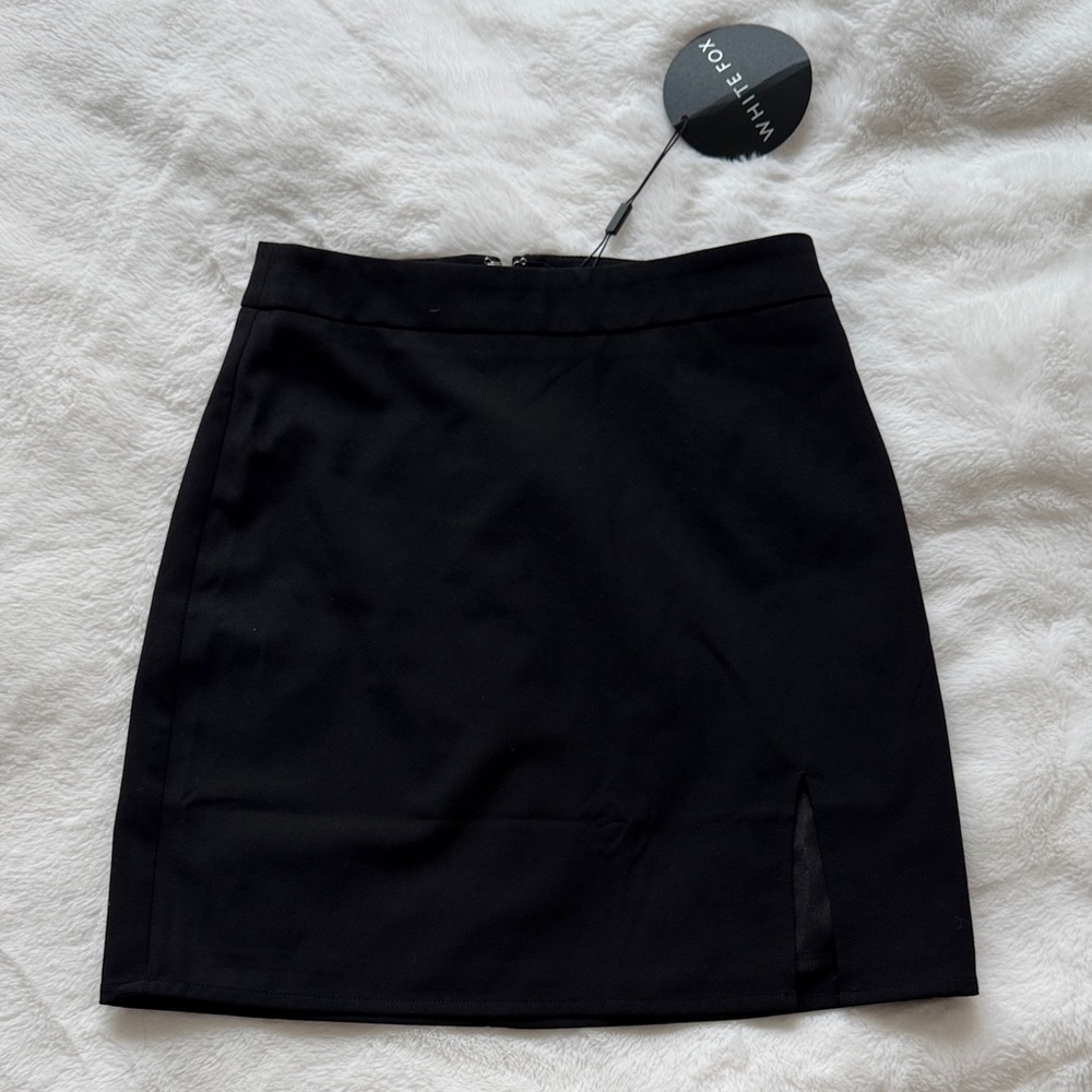 NWT White Fox Black Mini Skirt size XS